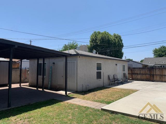 Undisclosed Address Bakersfield, CA 93304 - Photo 14 of 32 a view of backyard of house