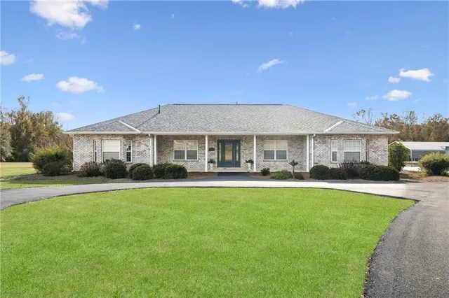 $425,000 | 19087 Austin Varnado Road, Franklinton, LA 70438