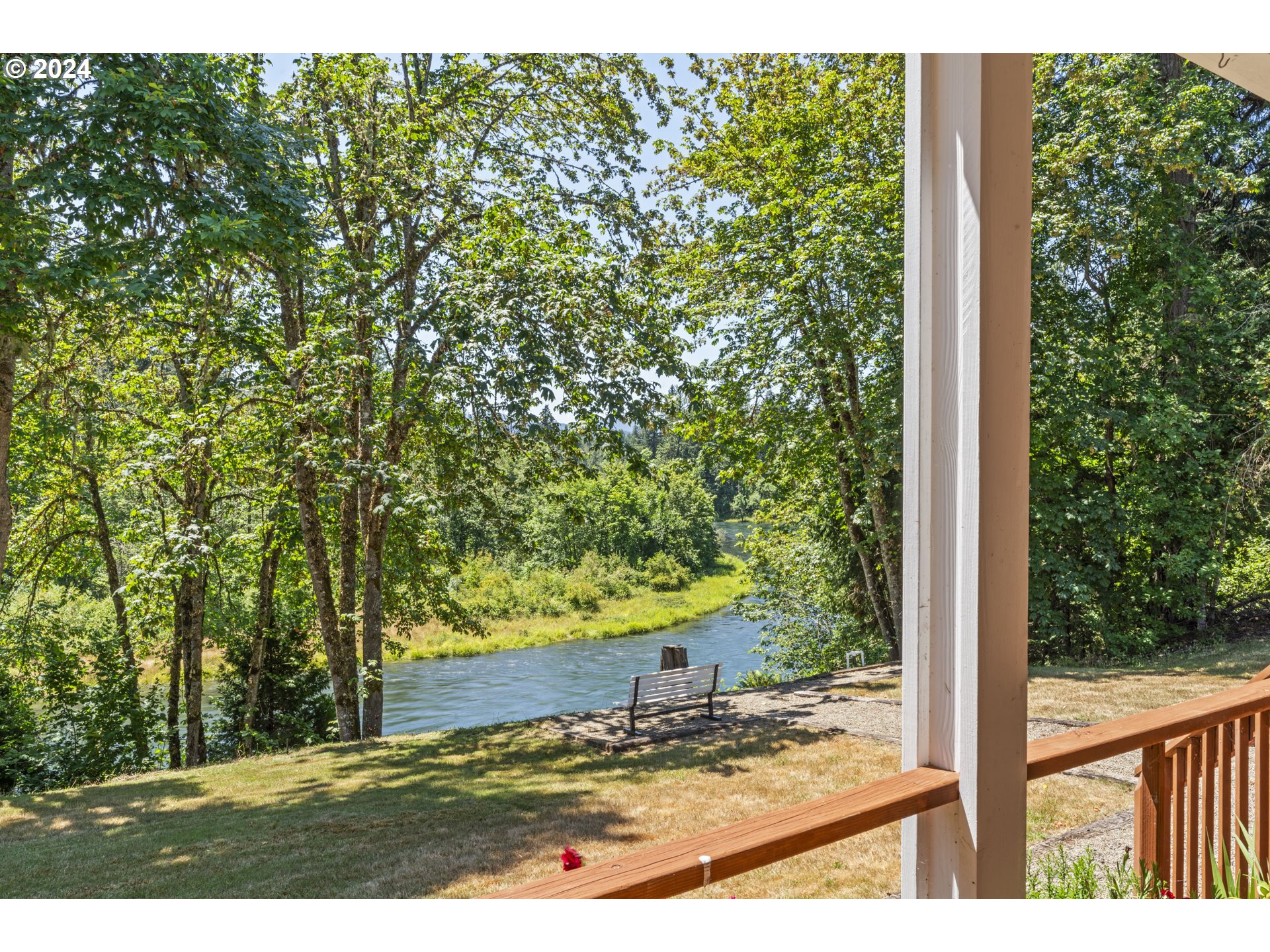 39002 Pengra Road Fall Creek, OR 97438 - Photo 34 of 48