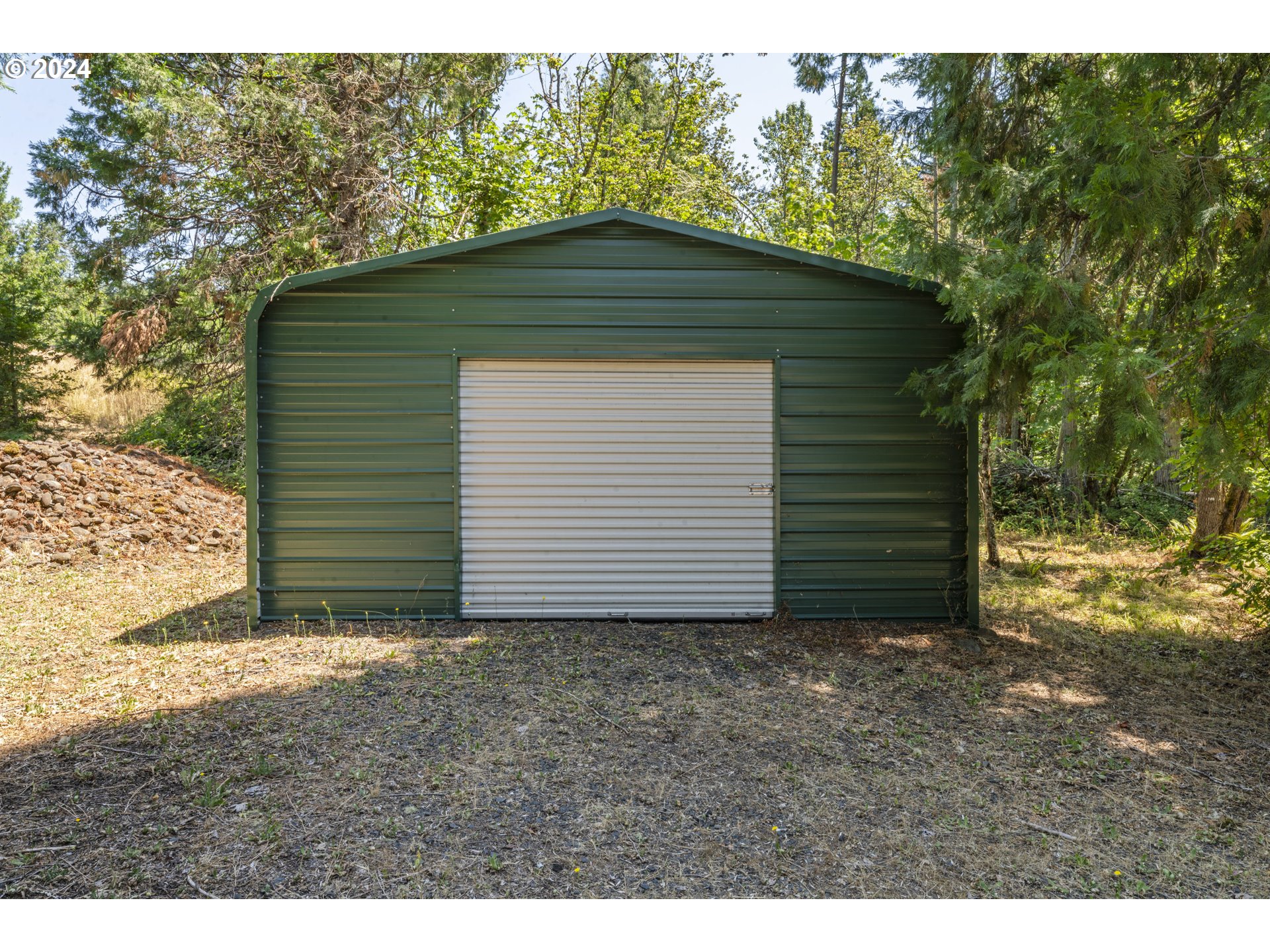 39002 Pengra Road Fall Creek, OR 97438 - Photo 39 of 48 Shop