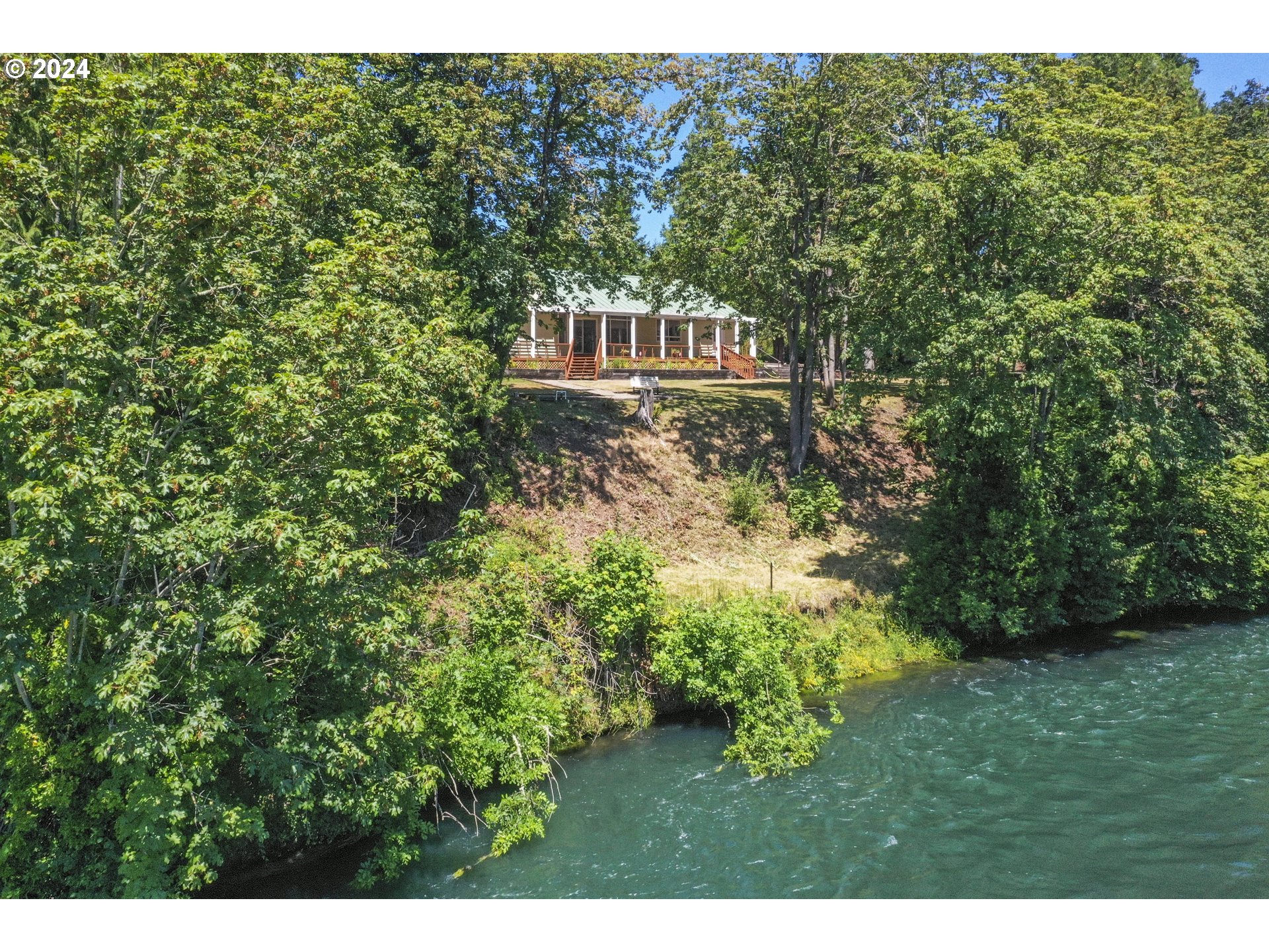 39002 Pengra Road Fall Creek, OR 97438 - Photo 44 of 48 View