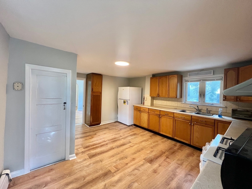 209 Riverside Avenue, Unit 209 Medford, MA 02155 - Photo 3 of 18