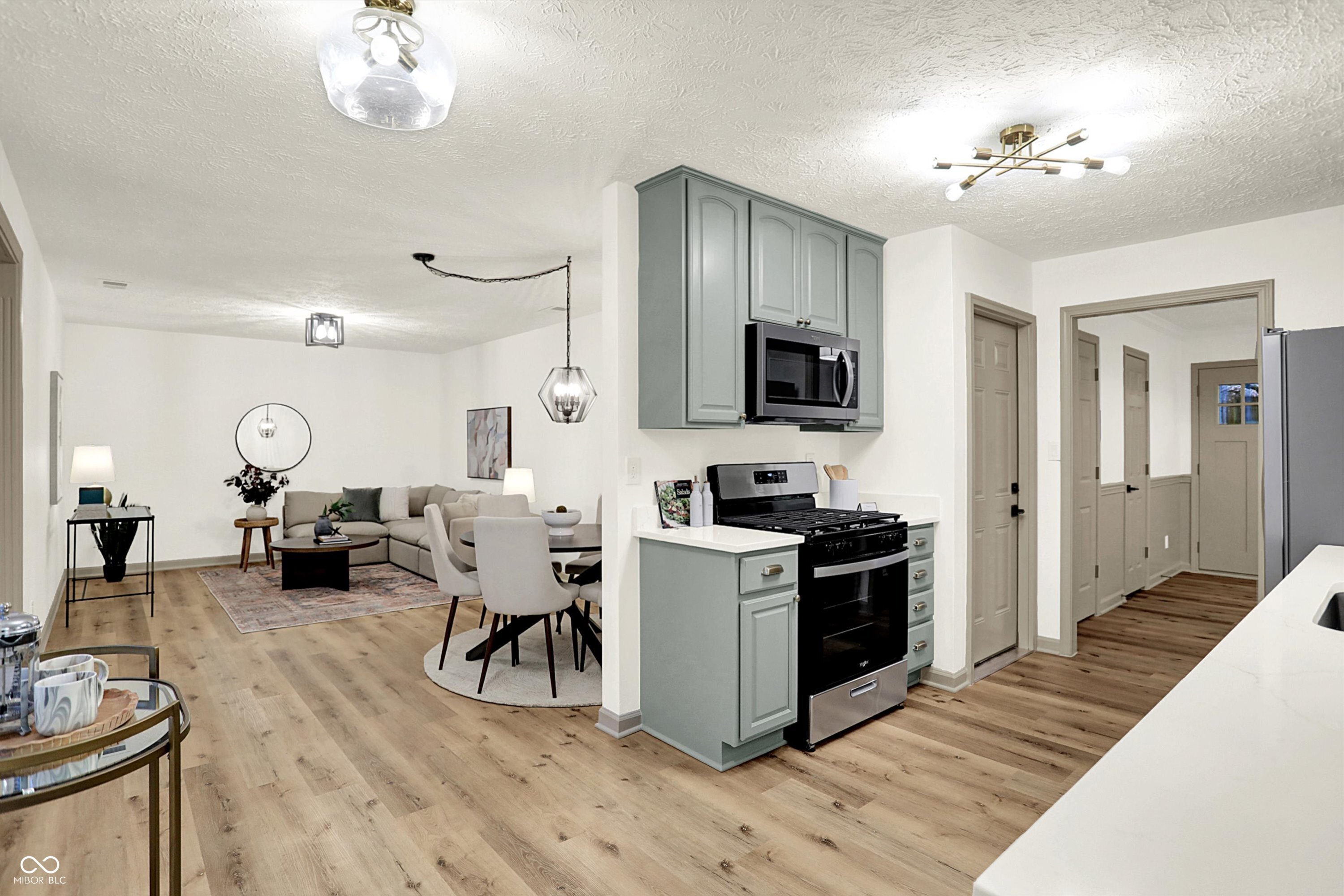 511 Boonesboro Road Greenwood, IN 46142 - Photo 5 of 20