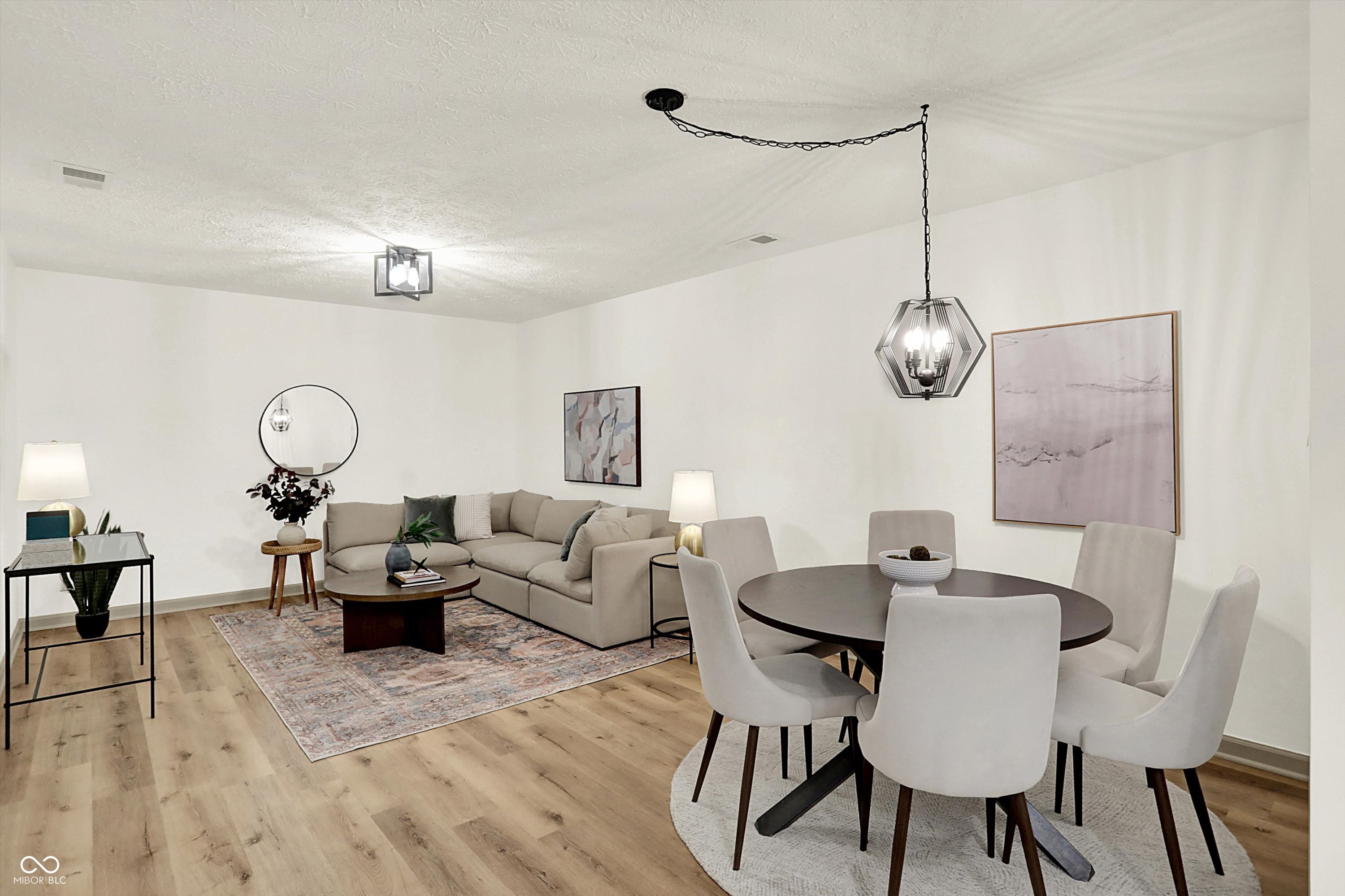 511 Boonesboro Road Greenwood, IN 46142 - Photo 6 of 20