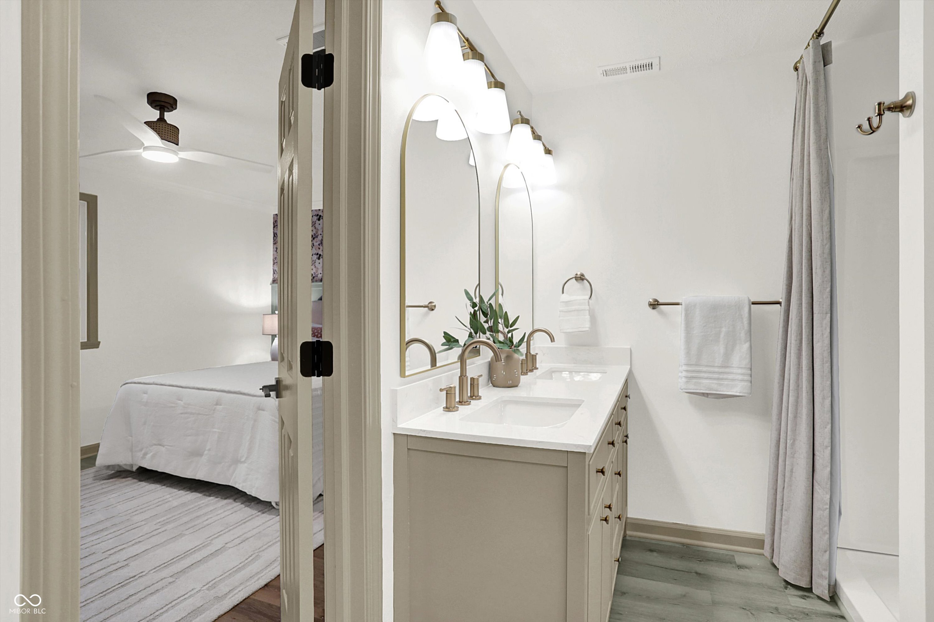 511 Boonesboro Road Greenwood, IN 46142 - Photo 10 of 20