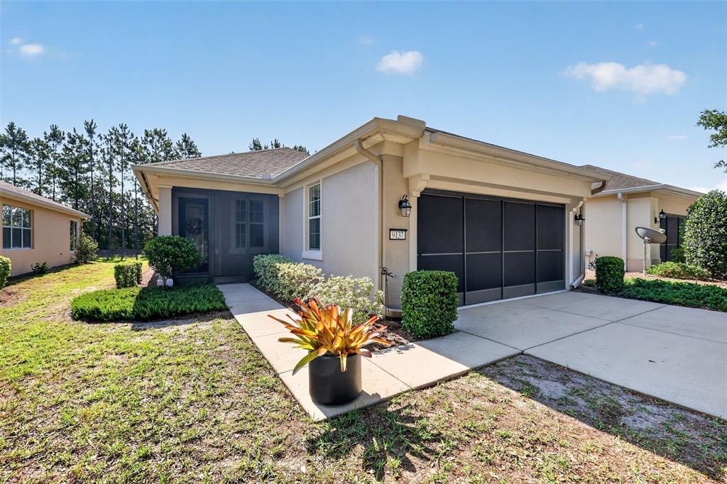 9137 Southwest 70th Loop Ocala, FL 34481 - Photo 1 of 29