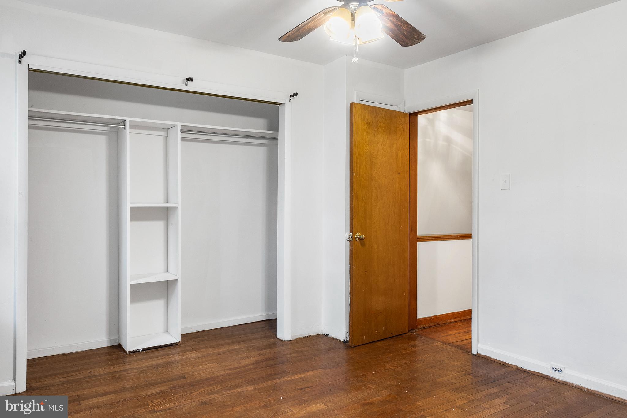 925 Kenmore Road Philadelphia, PA 19151 - Photo 11 of 23 Front Bedroom