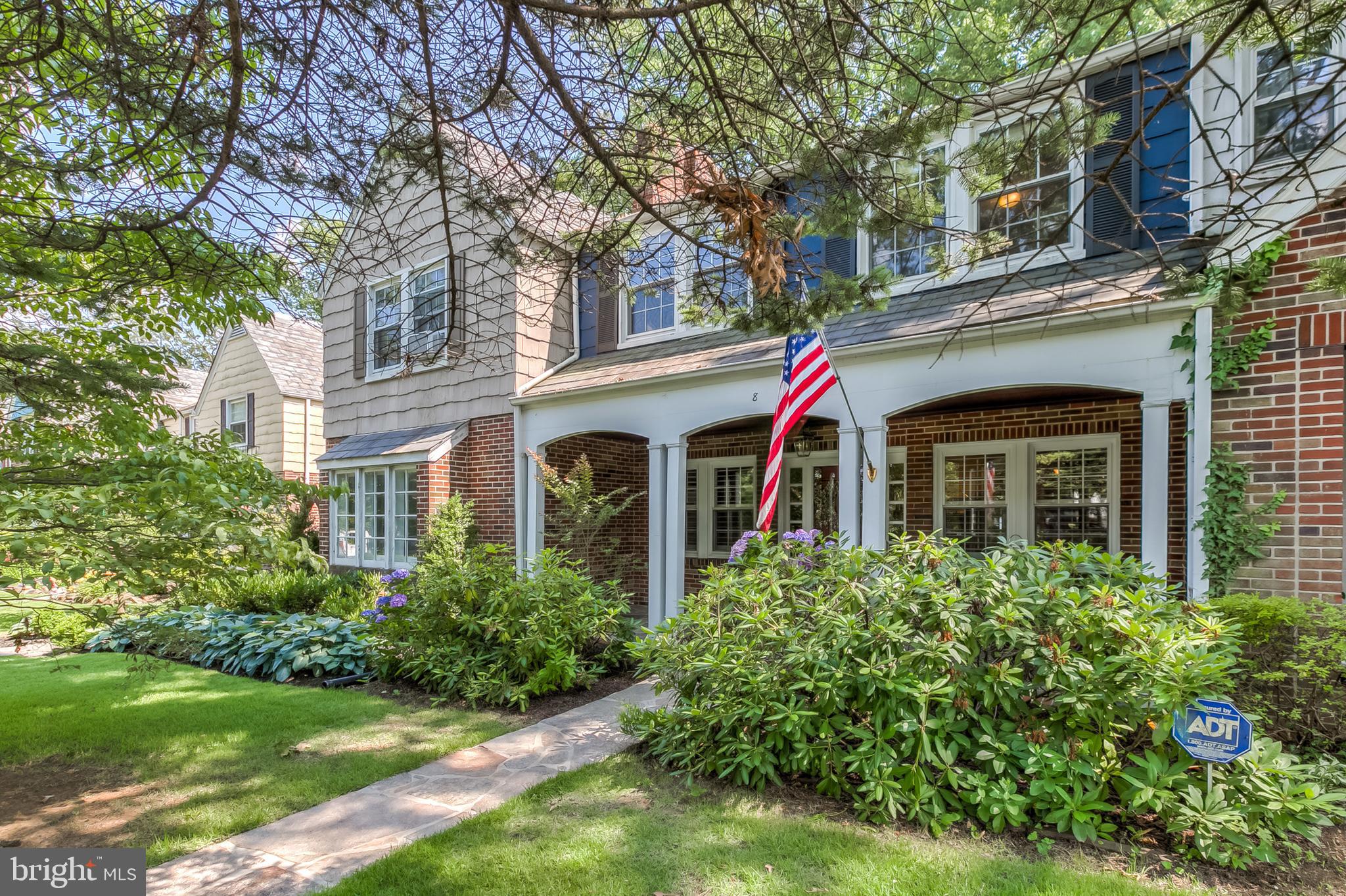 8 Somerset Road Baltimore, MD 21228 - Photo 1 of 56 So much curb appeal