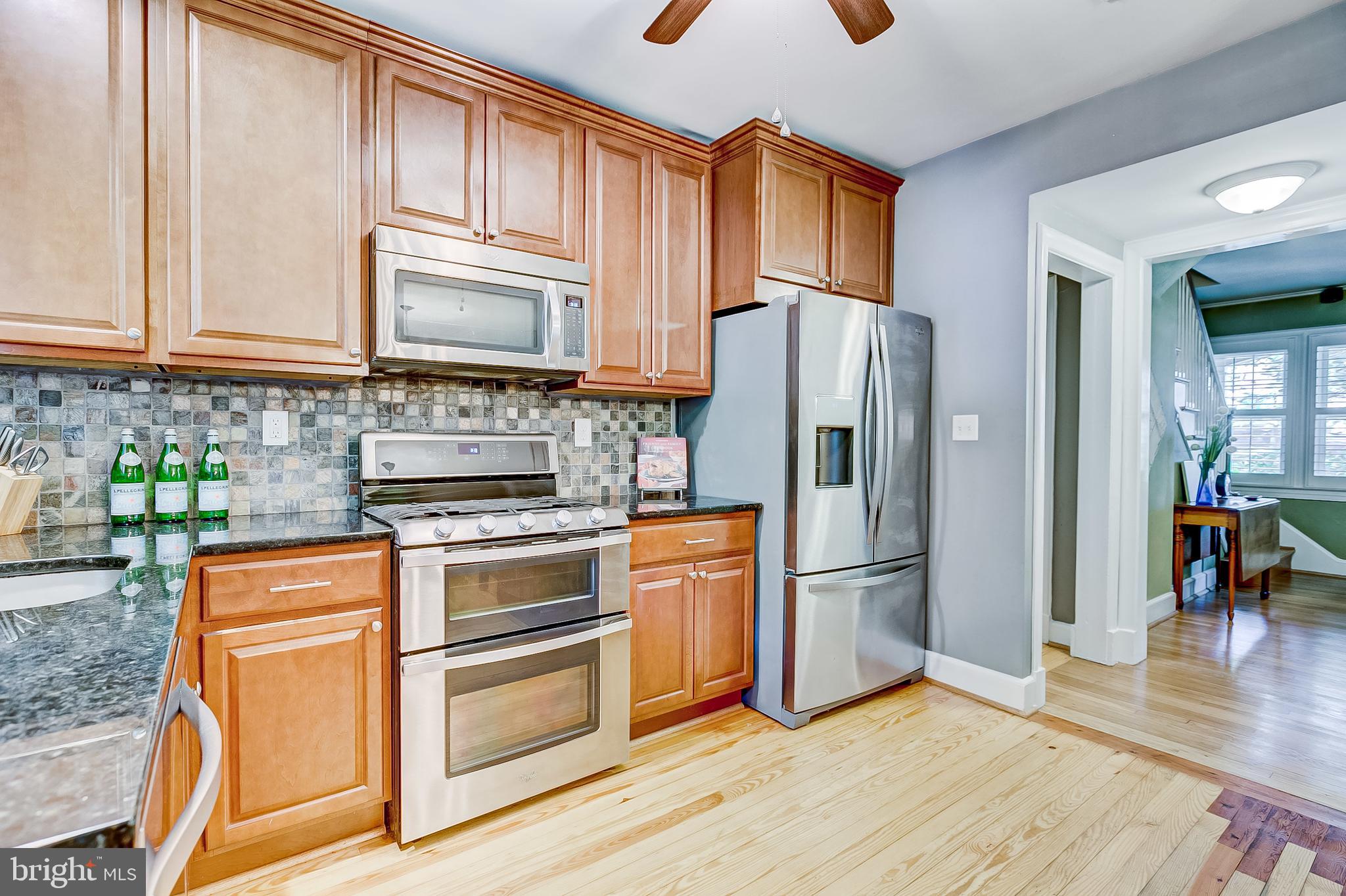 8 Somerset Road Baltimore, MD 21228 - Photo 14 of 56 Stainless steel appliances 2015