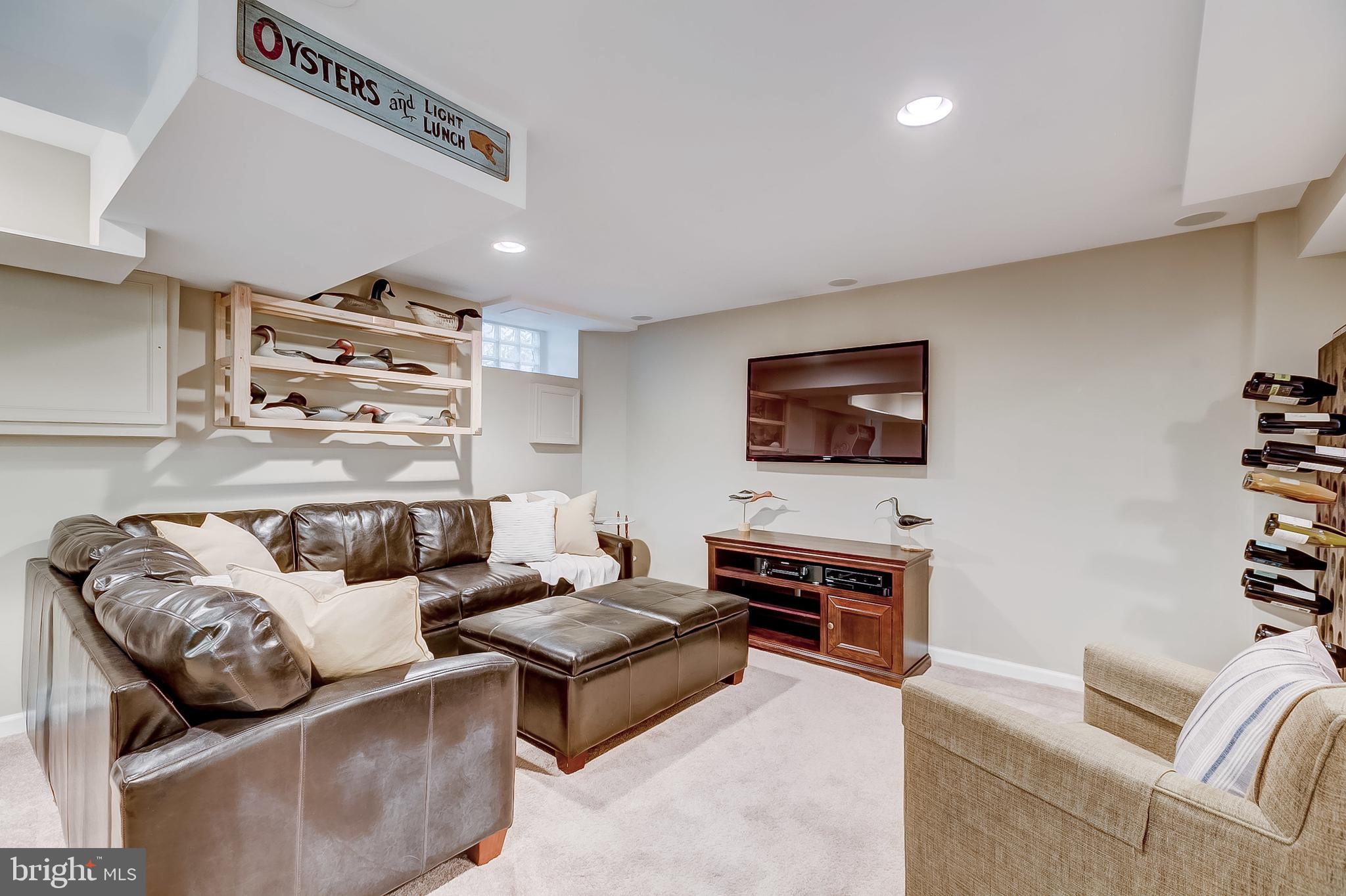 8 Somerset Road Baltimore, MD 21228 - Photo 31 of 56 Recessed lighting - super cozy yet spacious!