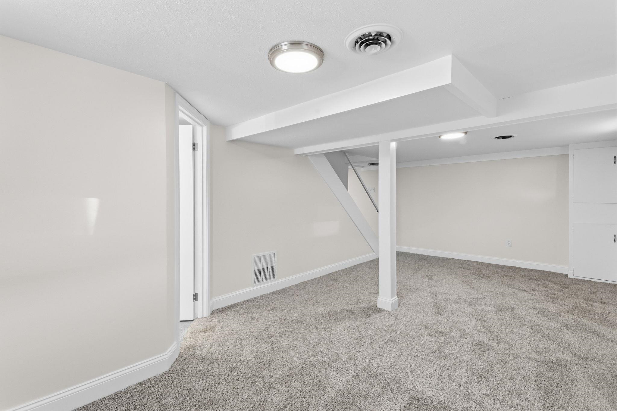 87 St Marie Street Manchester, NH 03102 - Photo 38 of 50