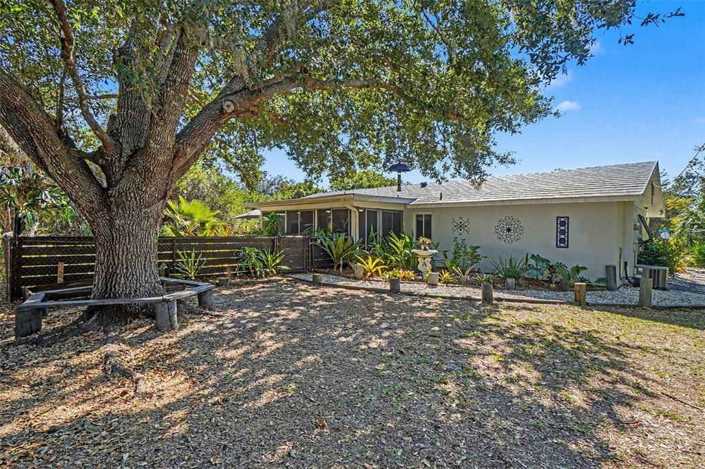 838 Springview Avenue Northwest Port Charlotte, FL 33948 - Photo 23 of 30