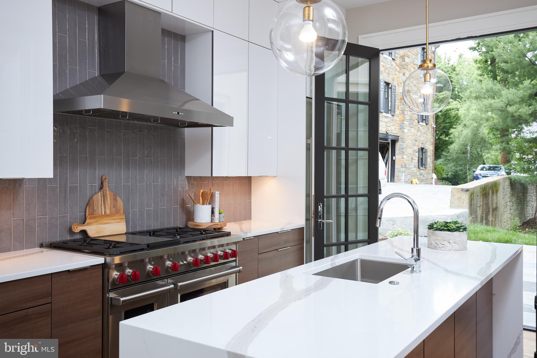 3128 Appleton Street Northwest Washington, DC 20008 - Photo 15 of 65