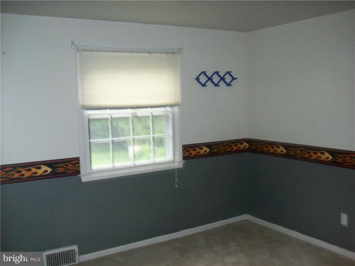 1009 Glen Road Wallingford, PA 19086 - Photo 15 of 23 Bedroom