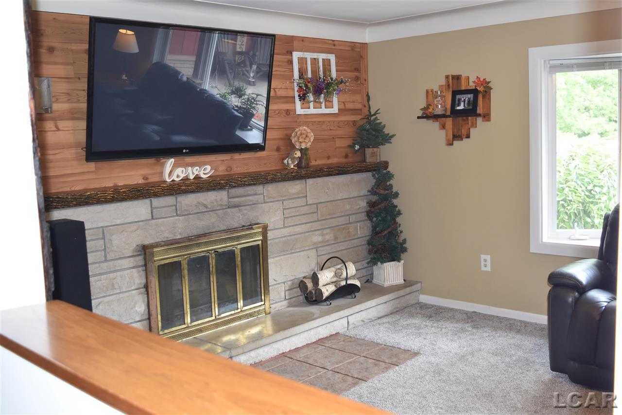 18191 Junction Road Addison, MI 49220 - Photo 12 of 43 50015516-11.JPG