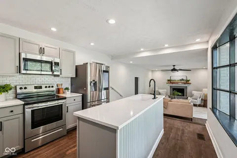 $415,000 | 5506 Kessler Blvd Drive North, Indianapolis, IN 46222