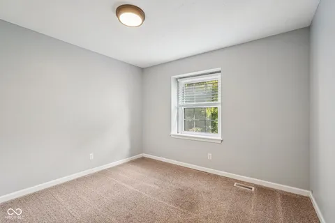 $415,000 | 5506 Kessler Blvd Drive North, Indianapolis, IN 46222