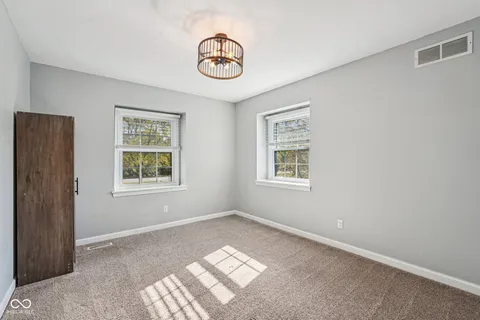 $415,000 | 5506 Kessler Blvd Drive North, Indianapolis, IN 46222