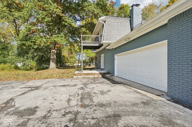 $415,000 | 5506 Kessler Blvd Drive North, Indianapolis, IN 46222