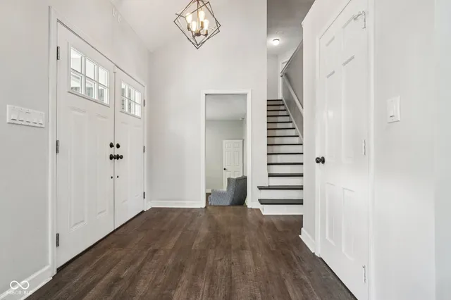 $415,000 | 5506 Kessler Blvd Drive North, Indianapolis, IN 46222