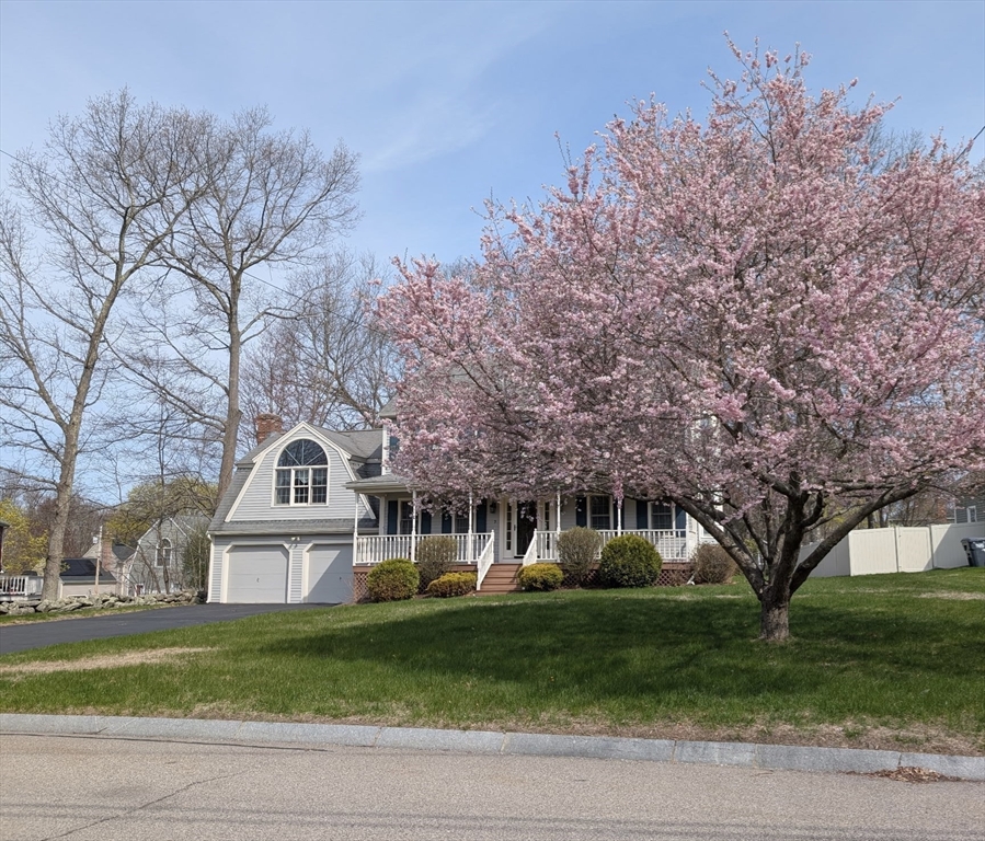 7 Littlefield Road Milford, MA 01757 - Photo 4 of 37 Gallery Image 4