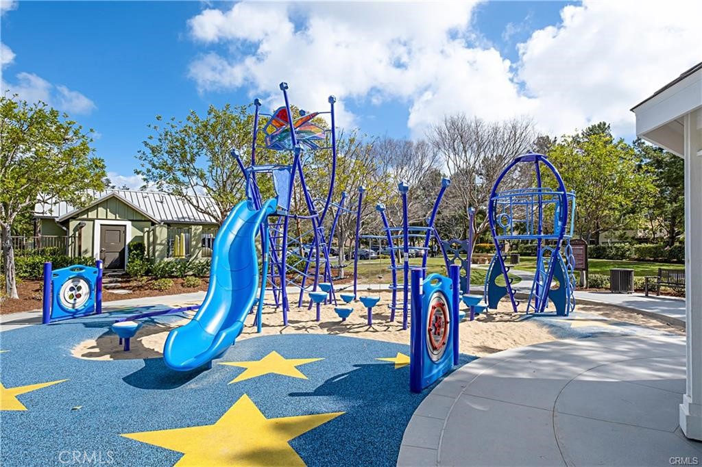 27 Reese Creek Ladera Ranch, CA 92694 - Photo 37 of 40 a view of outdoor space with garden and entertaining space