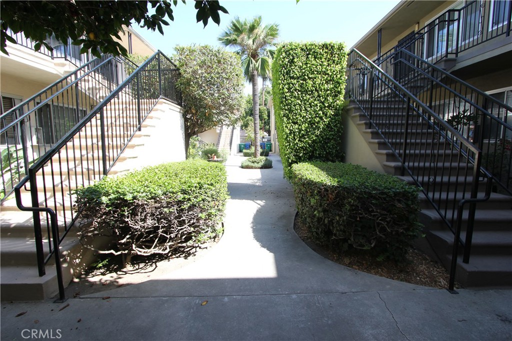 1831 East Appleton Street Long Beach, CA 90802 - Photo 3 of 13 Gallery Image 3
