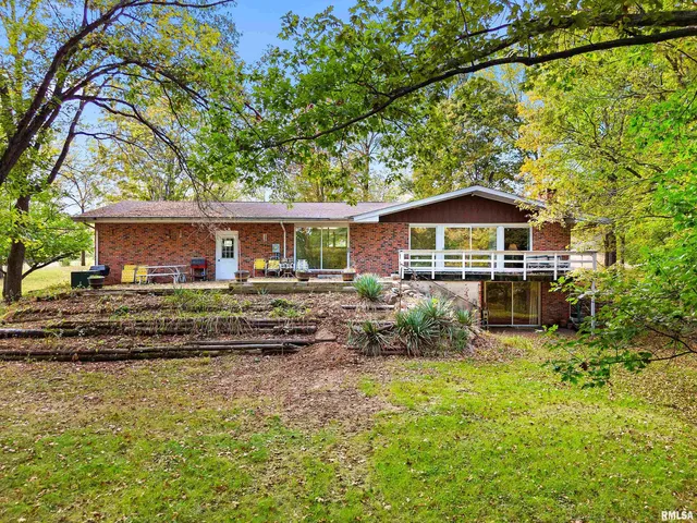 $349,900 | 606 Thatcher Lane, Metamora, IL 61548