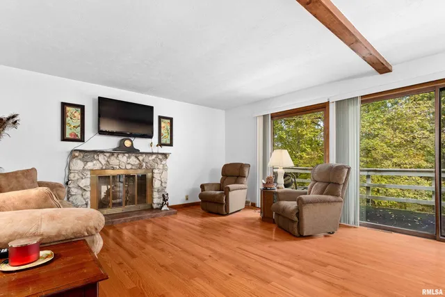 $349,900 | 606 Thatcher Lane, Metamora, IL 61548