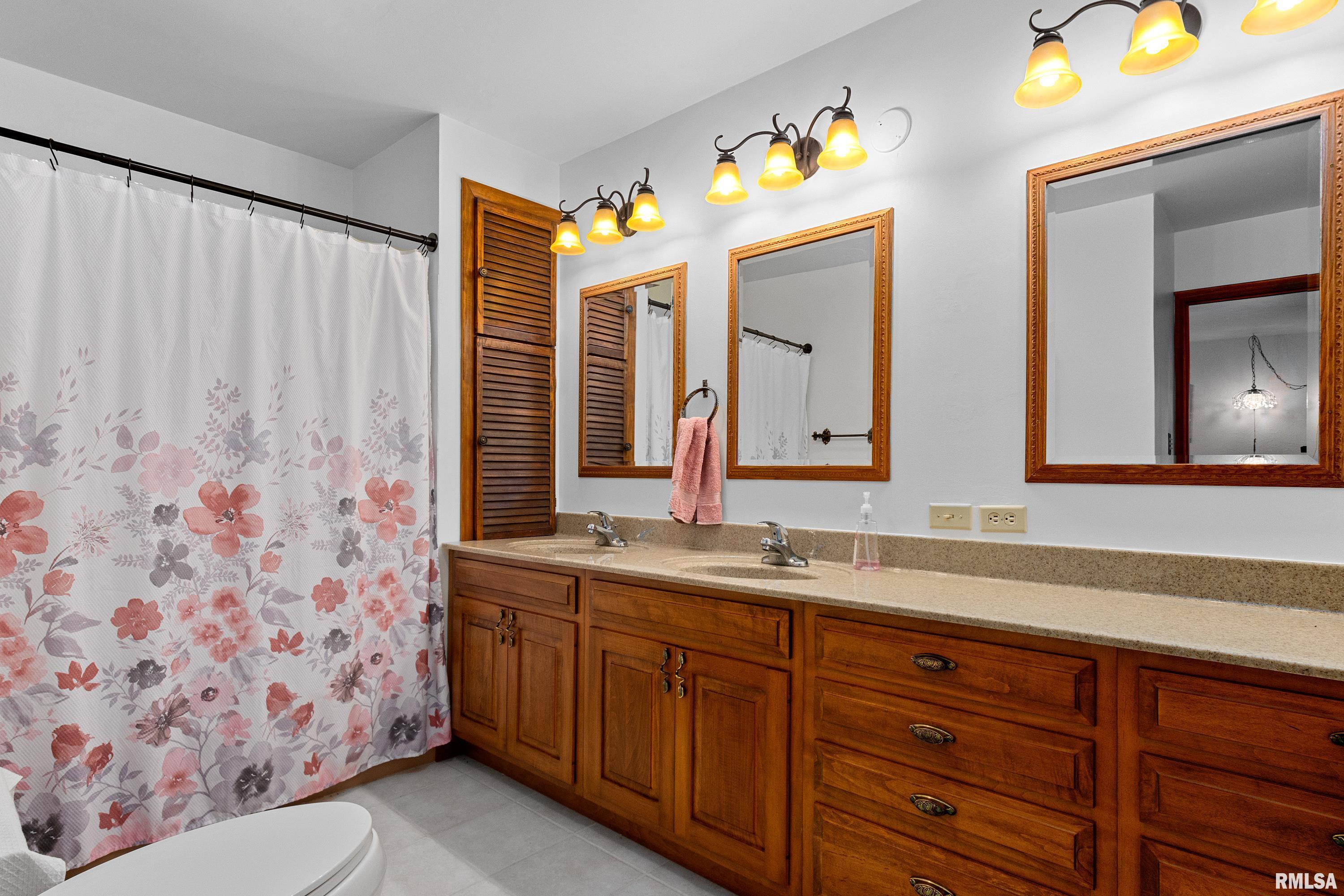 606 Thatcher Lane Metamora, IL 61548 - Photo 47 of 55