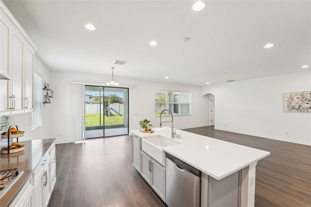 1741 Cherry Walk Road Lutz, FL 33558 - Photo 18 of 58