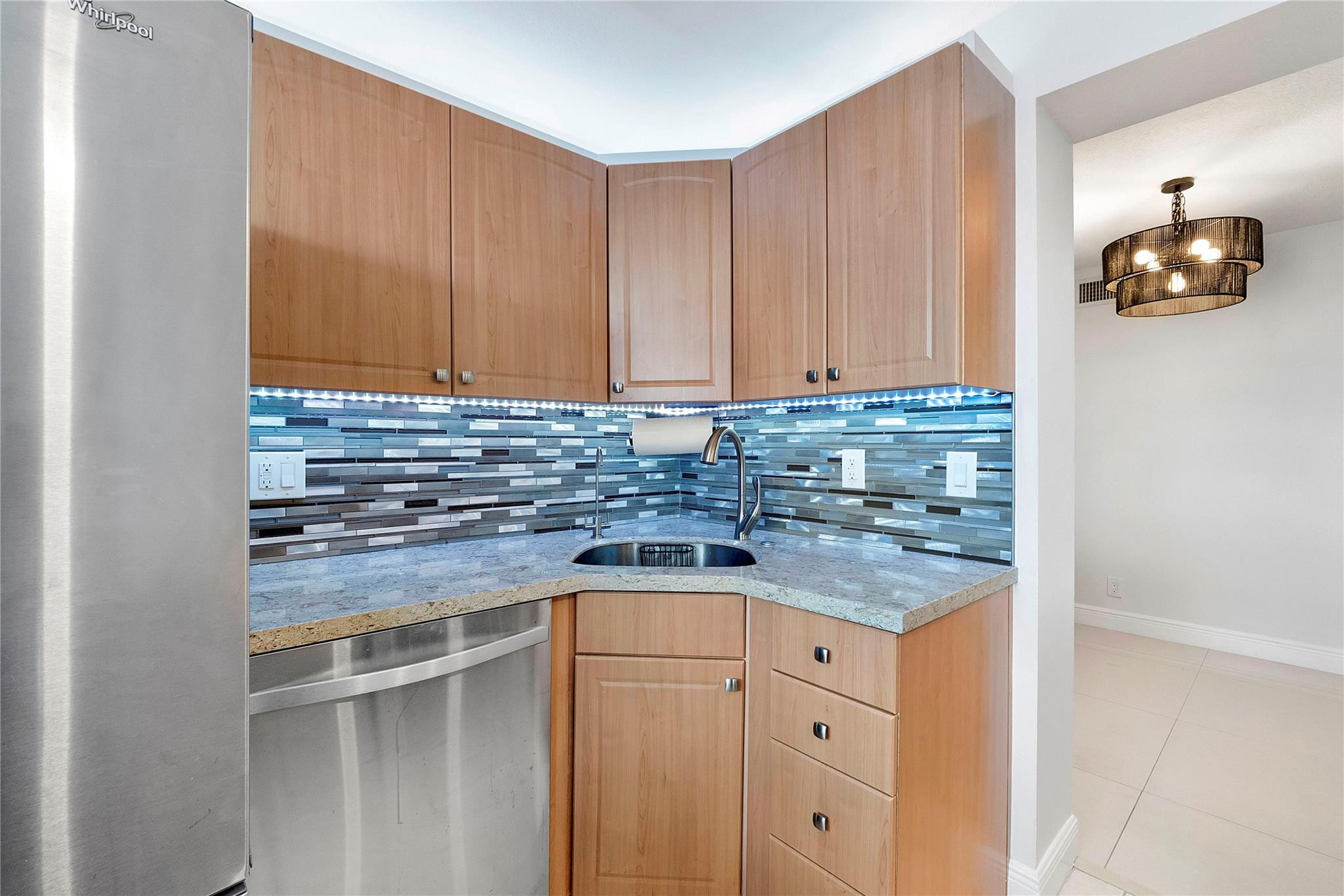 1505 North Riverside Drive, Unit 1003 Pompano Beach, FL 33062 - Photo 4 of 33 Photo 4
