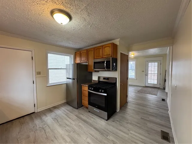 $149,900 | 16 Goodelle Terrace, Geneva City, NY 14456