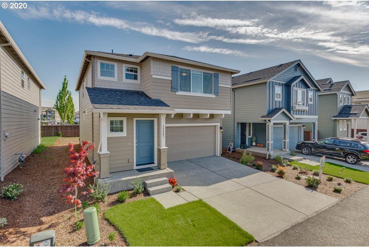2129 South Meadowlark Dr. Loop Ridgefield, WA 98642 - Photo 2 of 22 Gallery Image 2