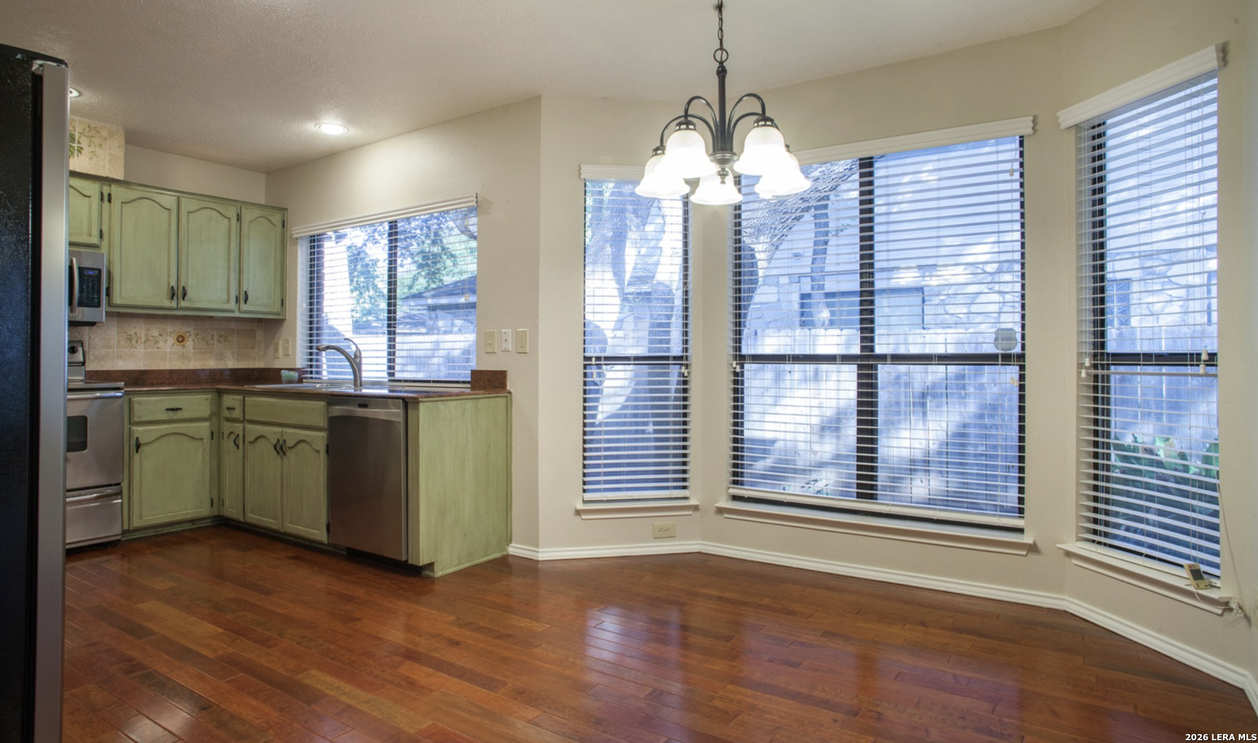 16315 Old Stable Road San Antonio, TX 78247 - Photo 5 of 12