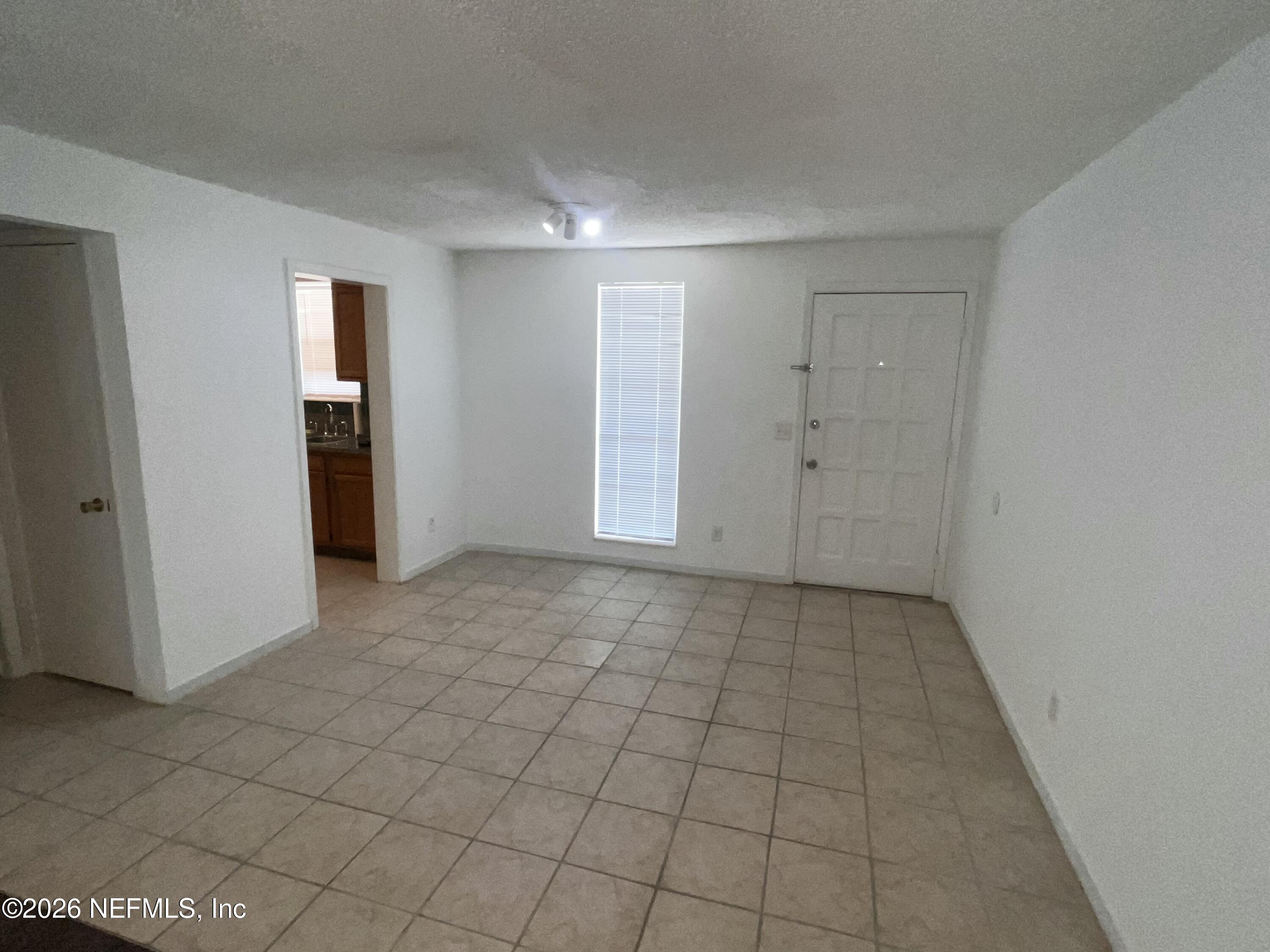 1738 El Prado Road, Unit 8 Jacksonville, FL 32216 - Photo 3 of 9 Dining Room
