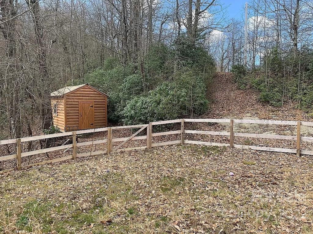873 Nancy Mountain Road Rosman, NC 28772 - Photo 38 of 44 Gallery Image 38