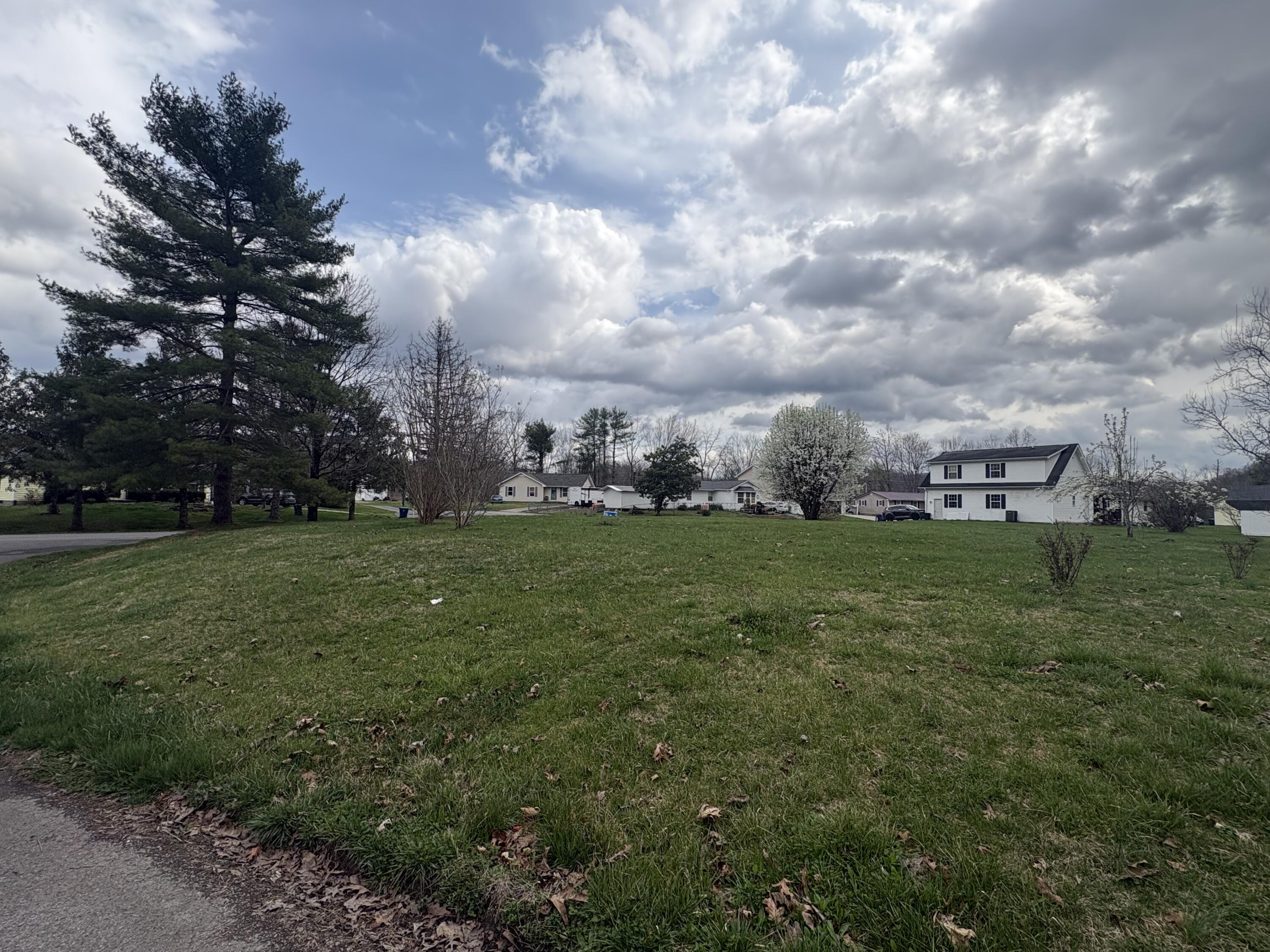 Lot 33 Stephen Trace Road Barbourville, KY 40906 - Photo 2 of 2 IMG_2379