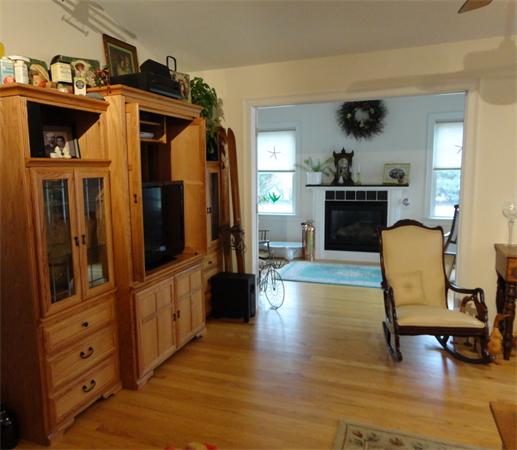 22 Pomeroy Meadow Road, Unit 15 Southampton, MA 01073 - Photo 4 of 28 Gallery Image 4