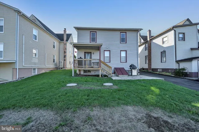 $175,000 | 600 East Main Street, Hegins, PA 17938