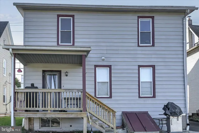 $175,000 | 600 East Main Street, Hegins, PA 17938