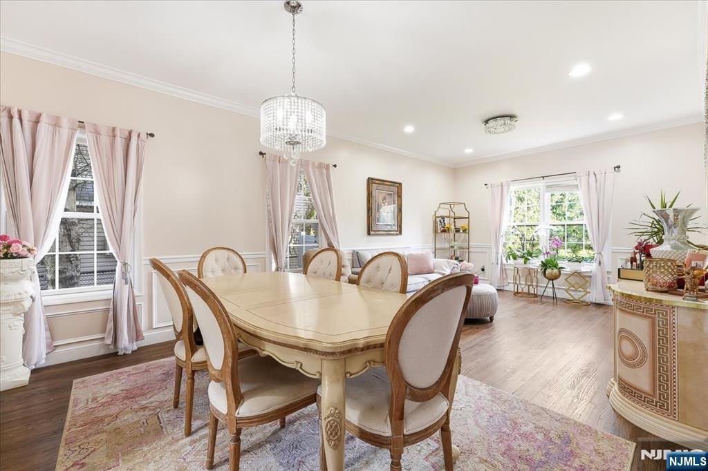 5 Old Bridge Road Cedar Grove, NJ 07009 - Photo 12 of 41