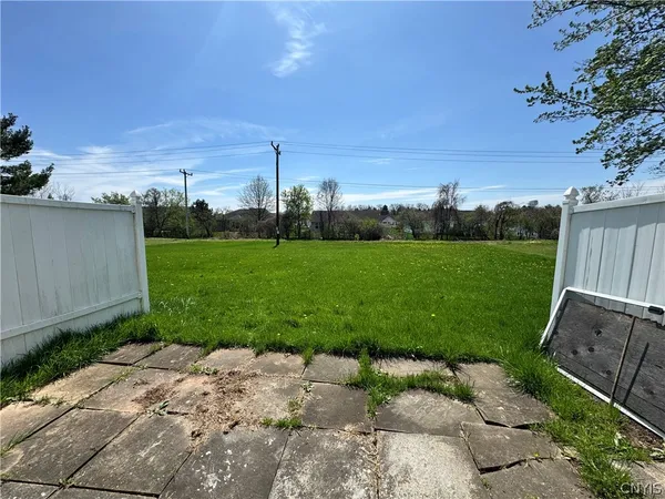 $2,650 | 4843 O Donnell Street, Clay, NY 13088