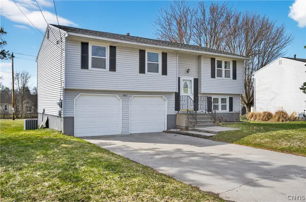 $2,650 | 4843 O Donnell Street, Clay, NY 13088