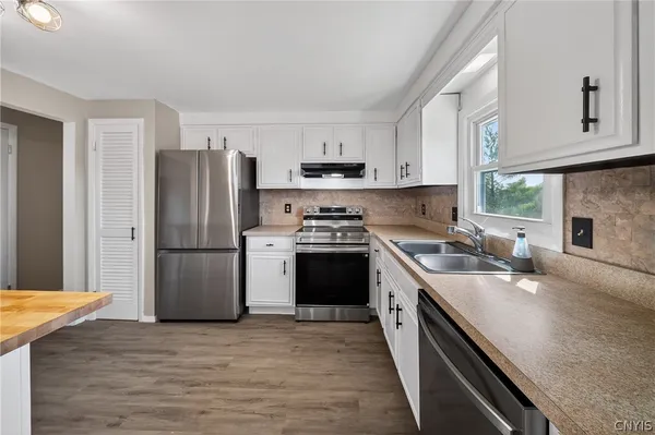 $2,650 | 4843 O Donnell Street, Clay, NY 13088