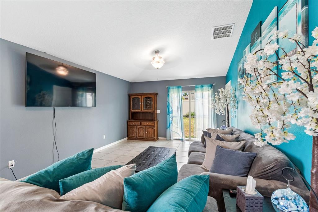 6065 Spring Crayfish Avenue New Port Richey, FL 34653 - Photo 17 of 61