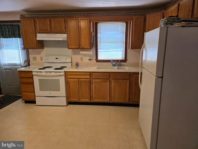 $205,000 | 555 Honeysuckle Court, Pine Grove, PA 17963