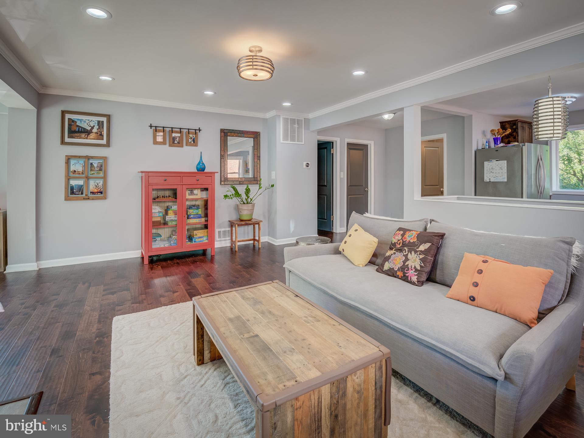 7500 Piney Branch Road Silver Spring, MD 20910 - Photo 5 of 34 Gallery Image 5