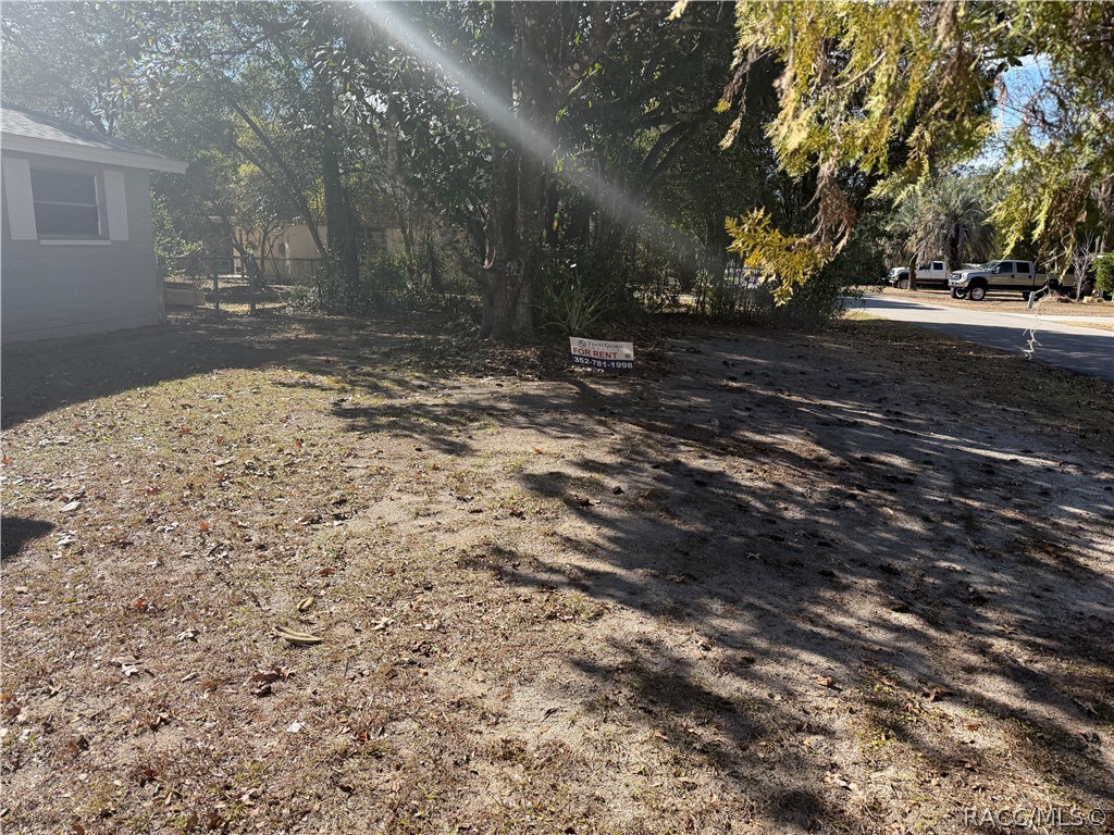 2713 Adams Street West Inverness, FL 34453 - Photo 4 of 18