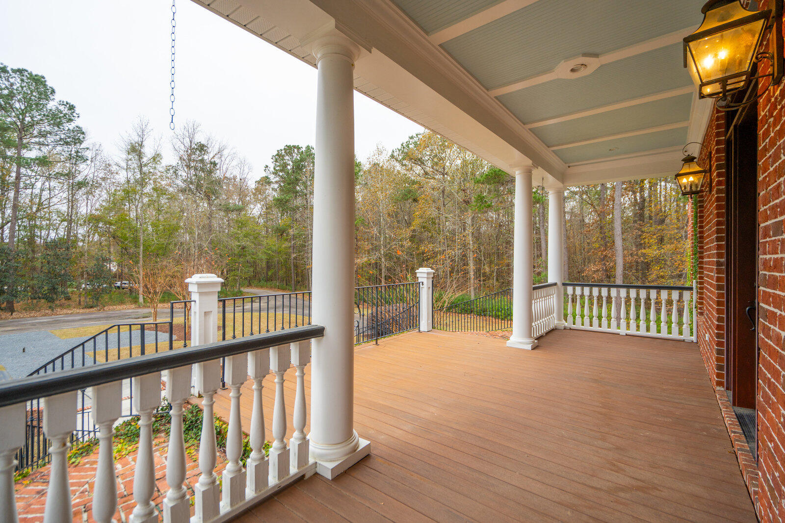 349 Mentor Road Summerville, SC 29483 - Photo 7 of 136 008_349mentorrd-keeneyemarketing-020_816